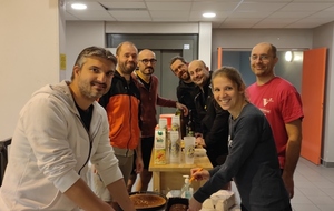 Sourires d'un moment de convivialité à partager .... et aussi de la victoire !